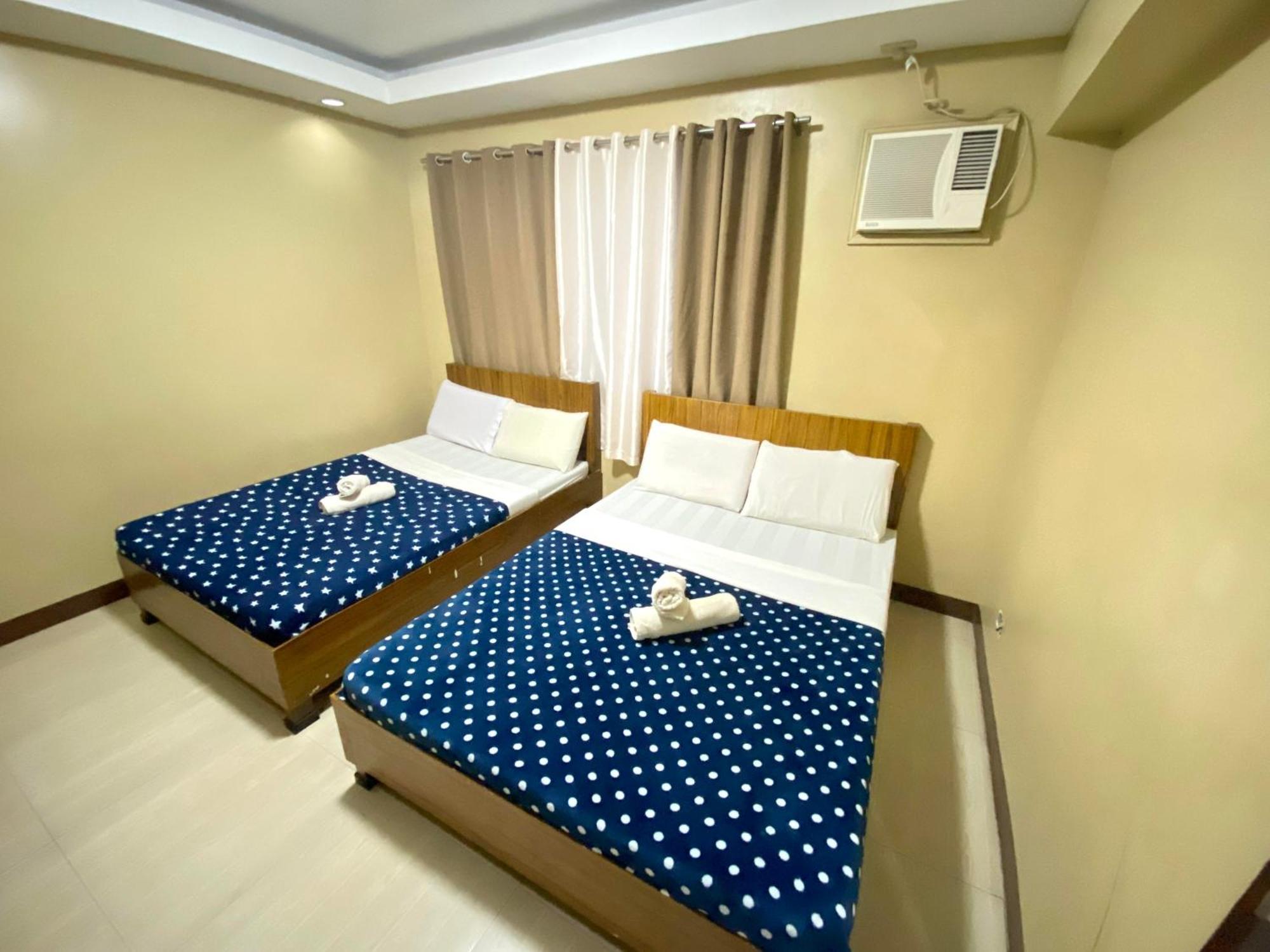 East Square Inn Bacolod Buitenkant foto