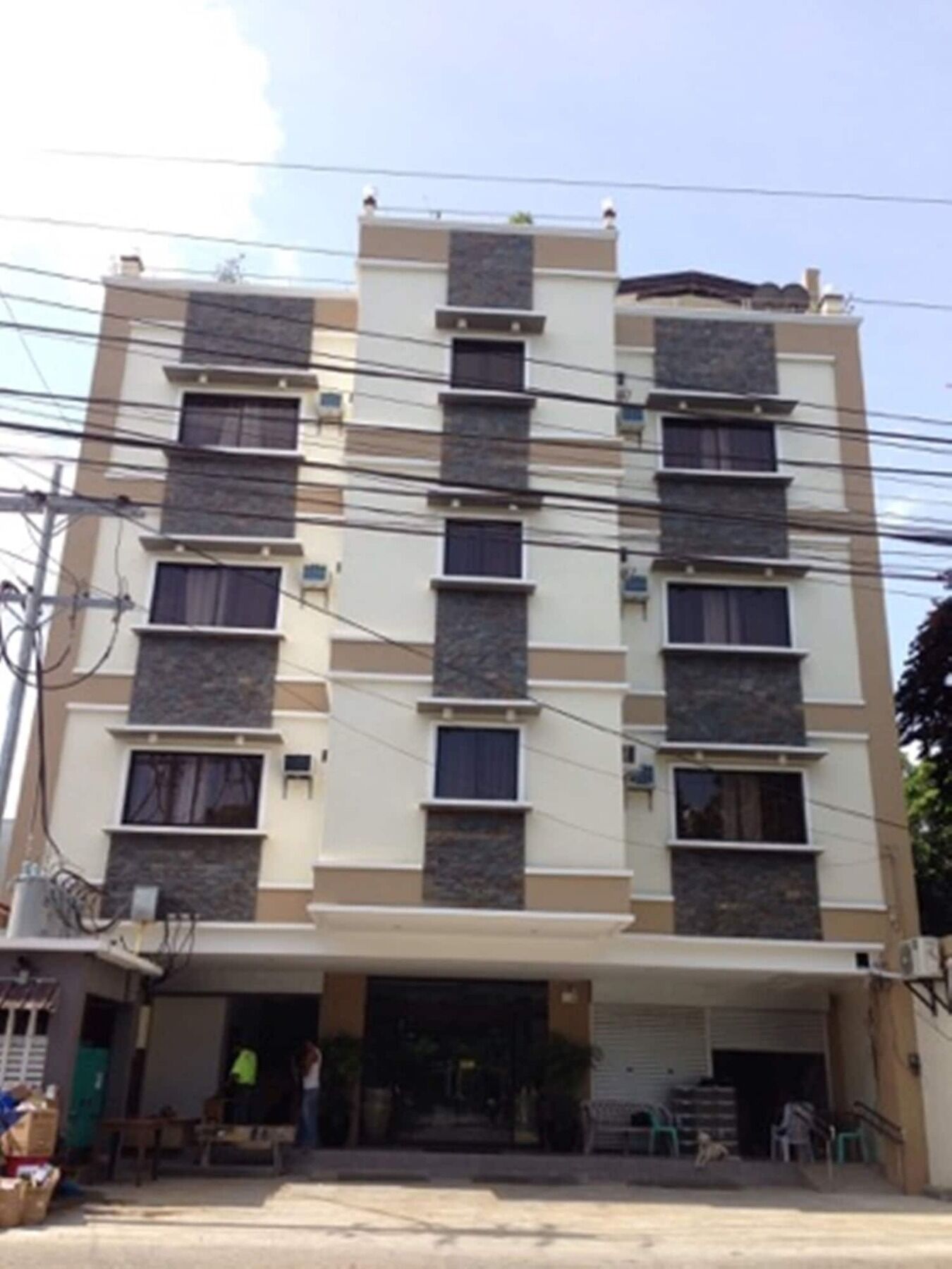 East Square Inn Bacolod Buitenkant foto