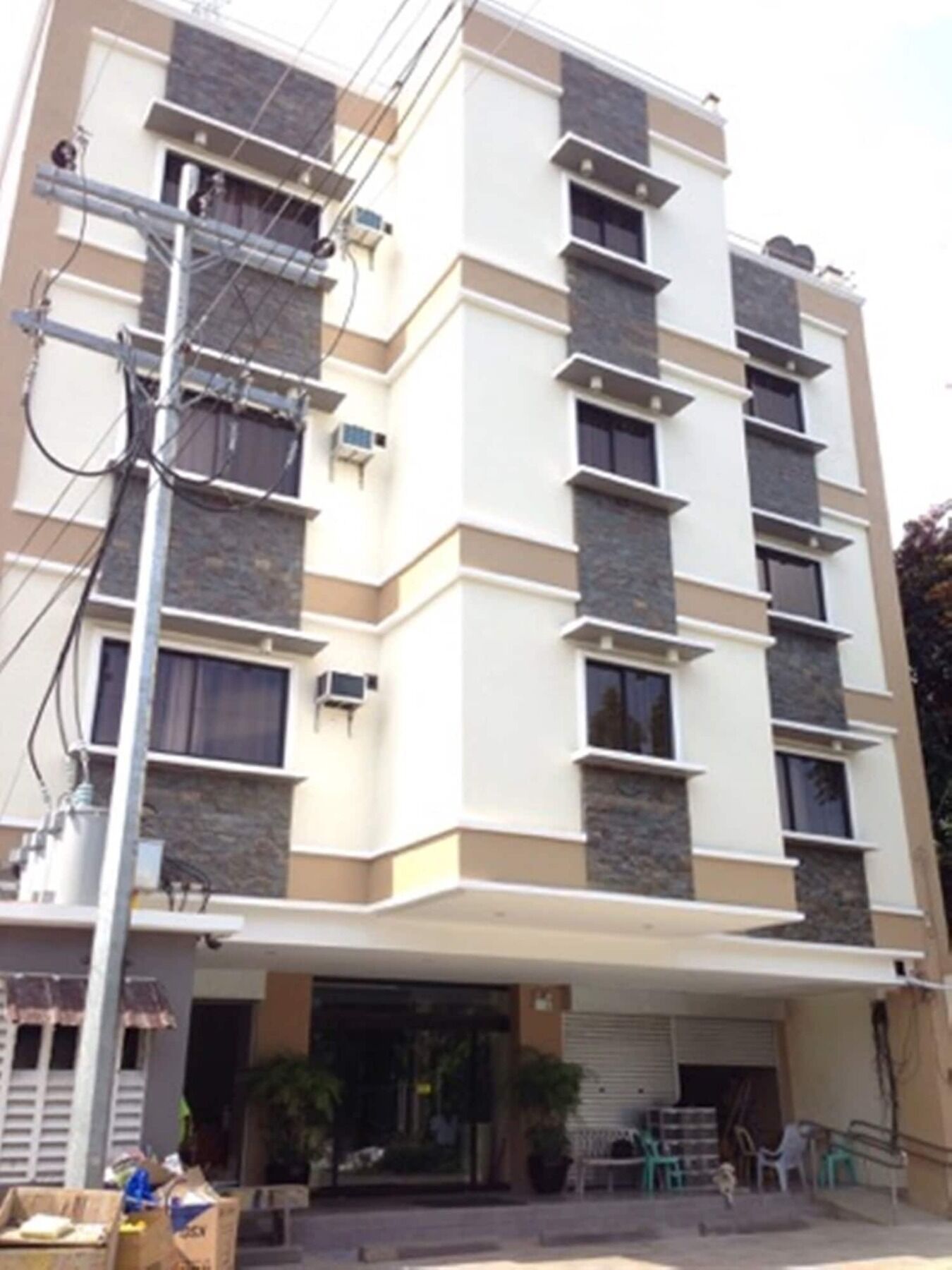 East Square Inn Bacolod Buitenkant foto